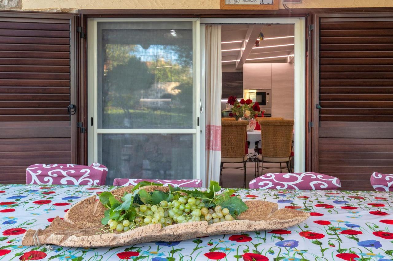 Villa Sunflower Alghero Esterno foto