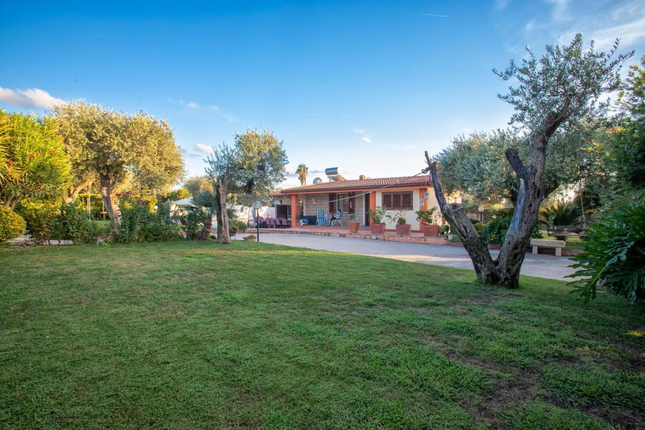 Villa Sunflower Alghero Esterno foto